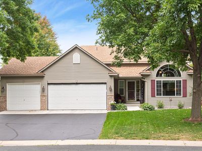 1910 Fischer Dr, Waconia, MN, 55387