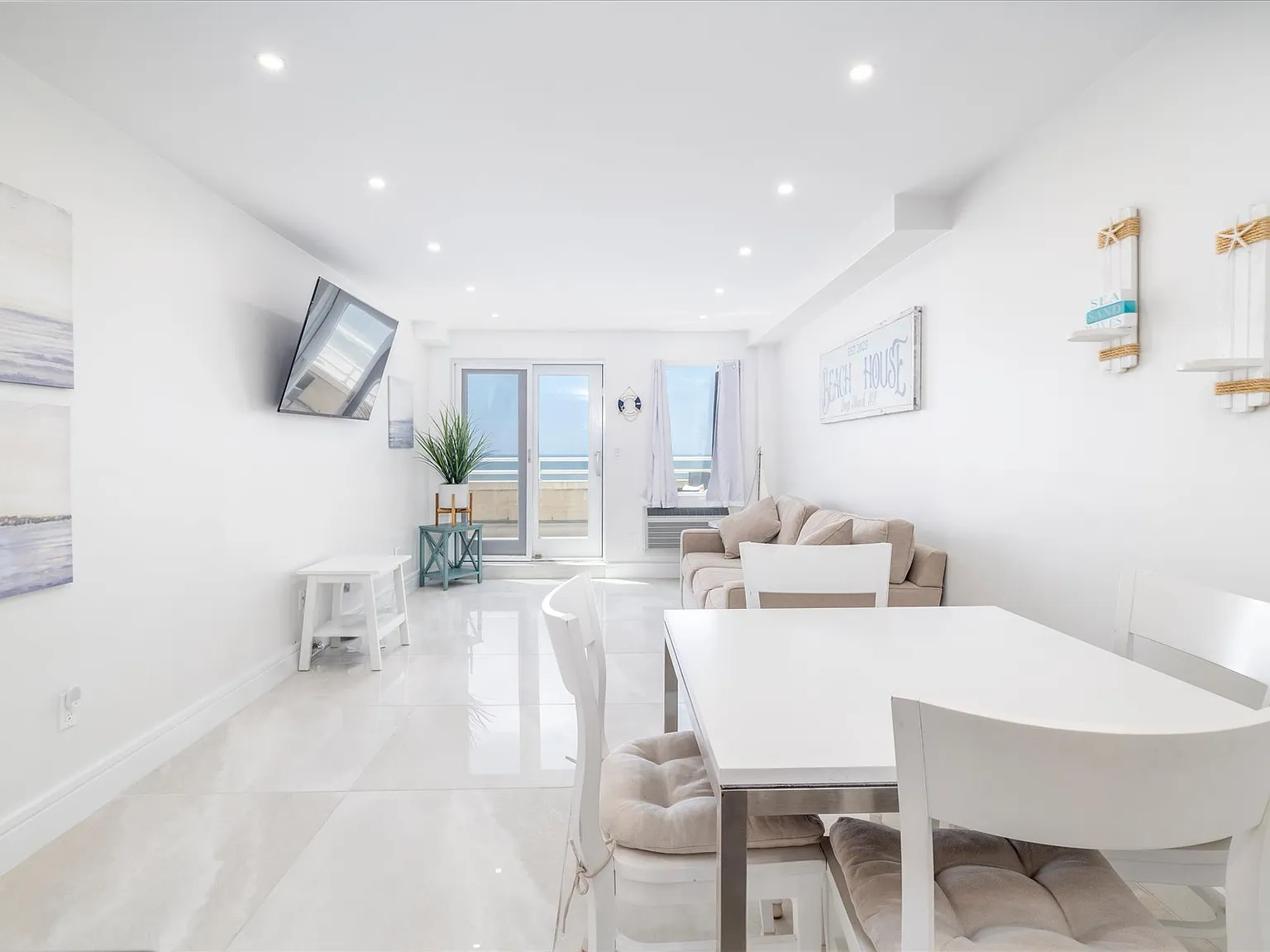 1 bed, 800 sqft, $5,000 — Photo 2