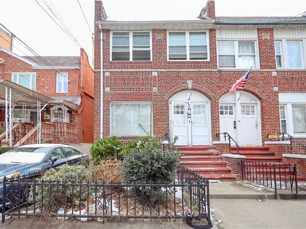 848 56th St, Brooklyn, NY 11220