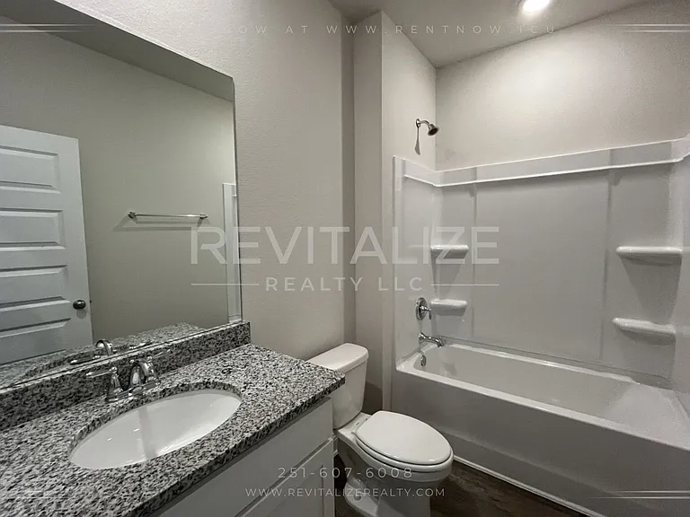14836 Dayton Cir — Photo 5