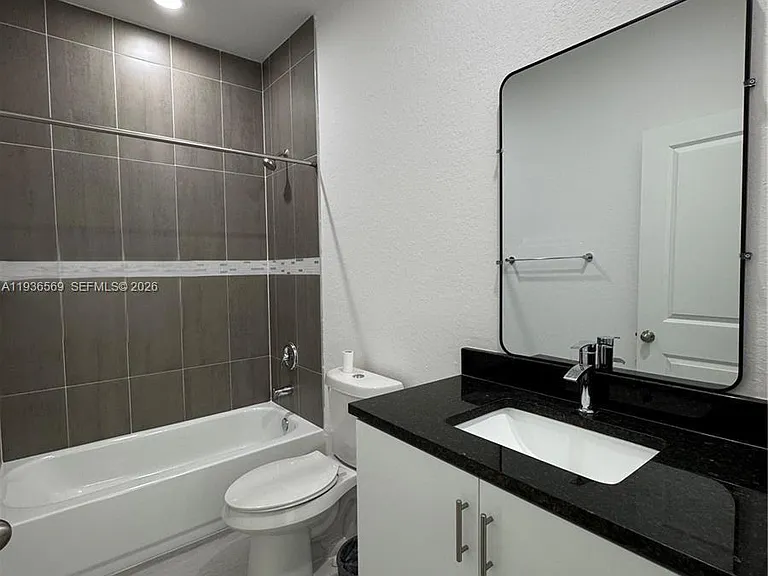 6018 Acorn Cir — Photo 11