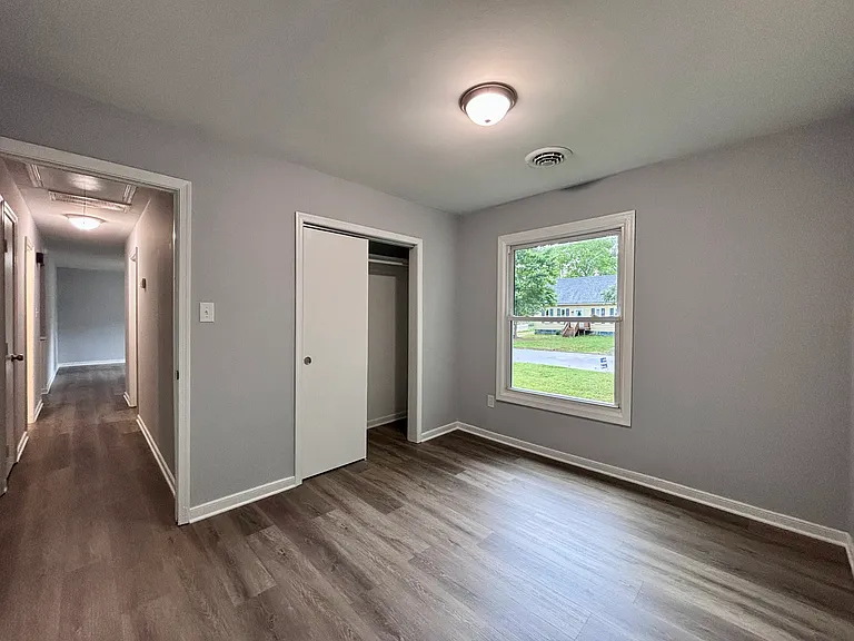 6317 Phobus Dr — Photo 12