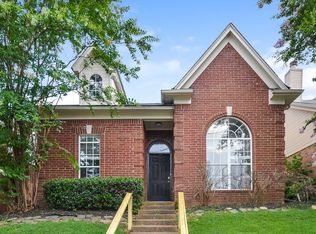 8691 Overcup Oaks Dr, Cordova, TN 38018