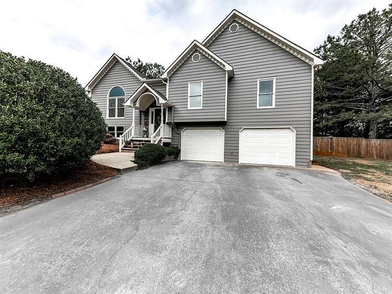 1st image of 117 Thornwood Dr