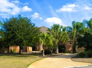 1244 Continental Dr S, Pleasanton, TX 78064