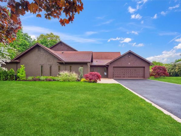 15 Parkway Dr