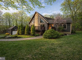 891 Mountainview Dr, Oakland, MD 21550