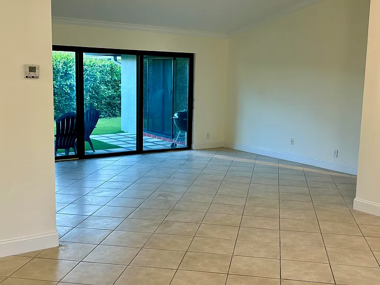 22822 Pinewood Ct — Photo 16