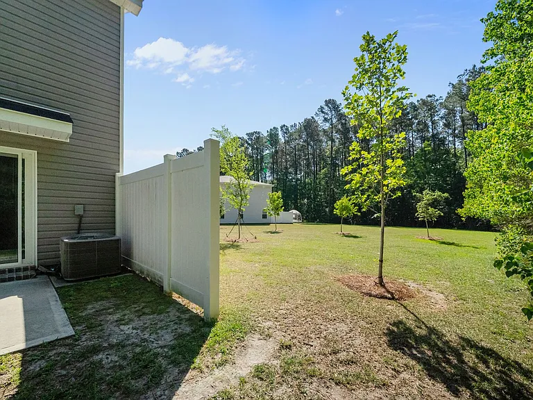 504 Governor Treutlen Cir — Photo 37