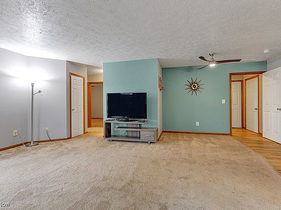 4th image of 5739 Gateway Ln