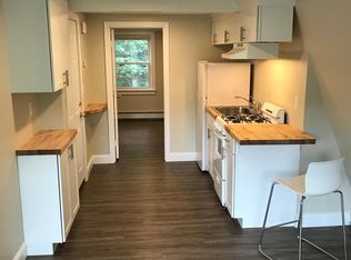 261 Stackpole St #4, Lowell, MA 01852