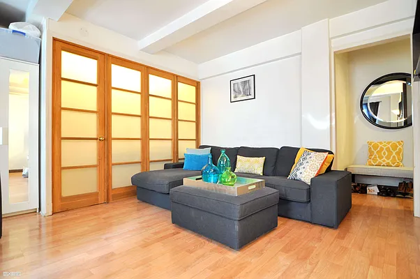 Sold by Citi Habitats | media 8