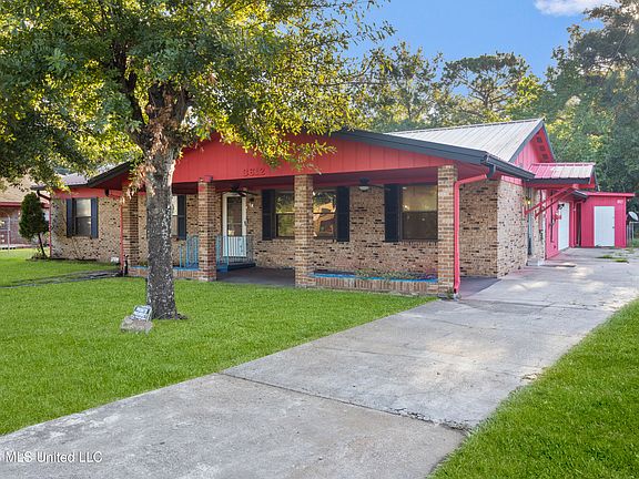 3rd image of 3612 Macphelah Rd
