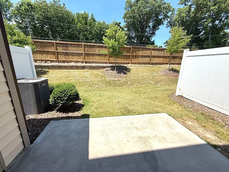 1219 Scholar Dr — Photo 25