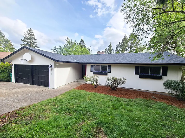 6535 SW 90th Ave — Photo 4