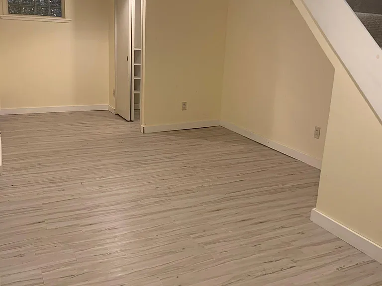 Finished basement includes separate laundry room and attached garage. And the piano.