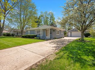 1359 Carol Pl, Montgomery, IL 60538