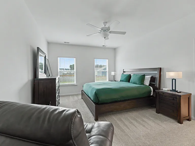 691 Snow Owl Dr — Photo 25