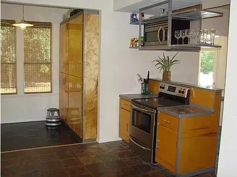 2 bed, 2.5 bath, 2262 sqft, $2,700 — Photo 4