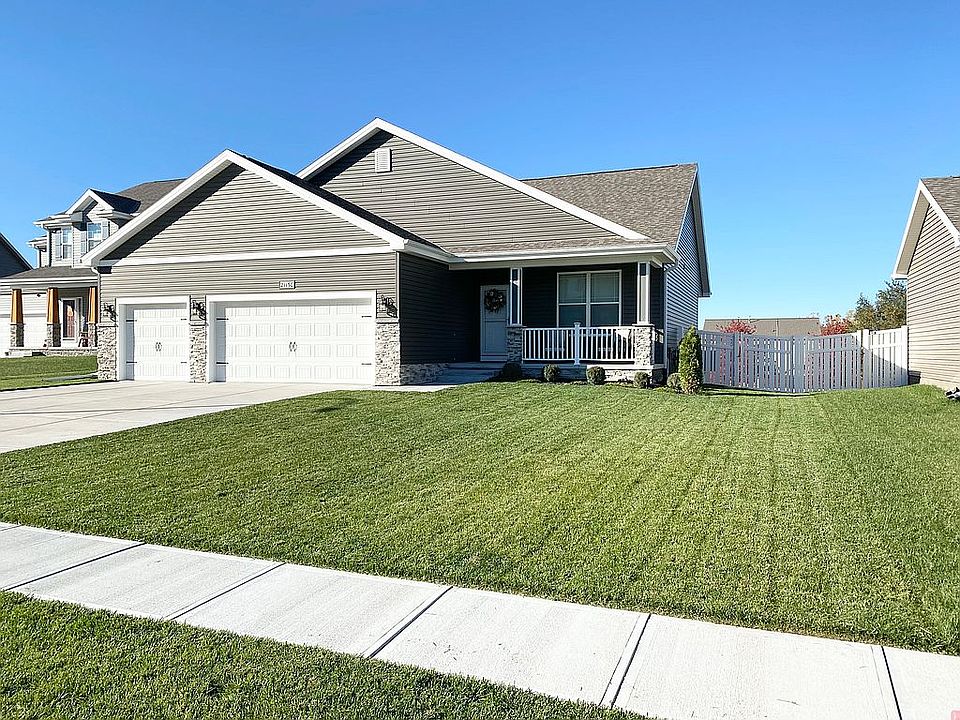 1st image of 21130 Castlerock Ln