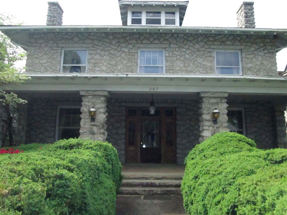 1st image of 247 W Main St