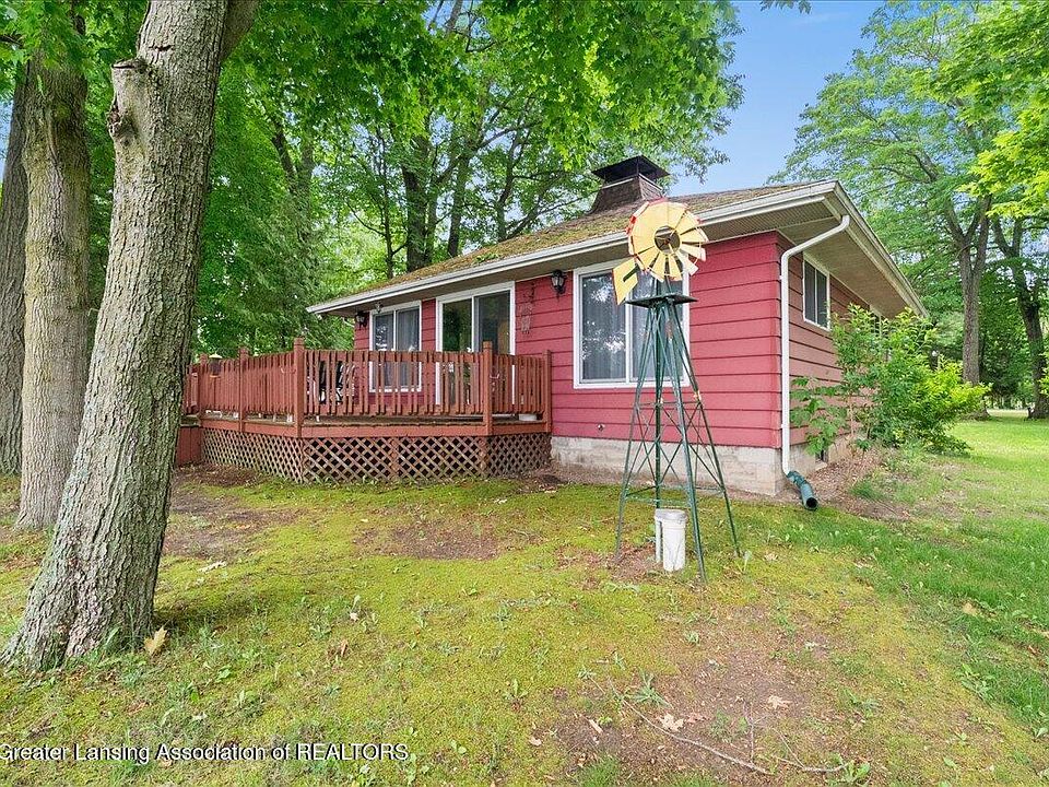 1st image of 10151 Birch Dr