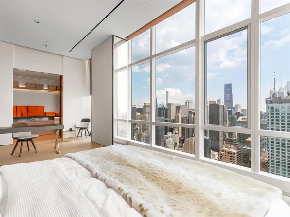 460 West 42nd Street image 13 of 30