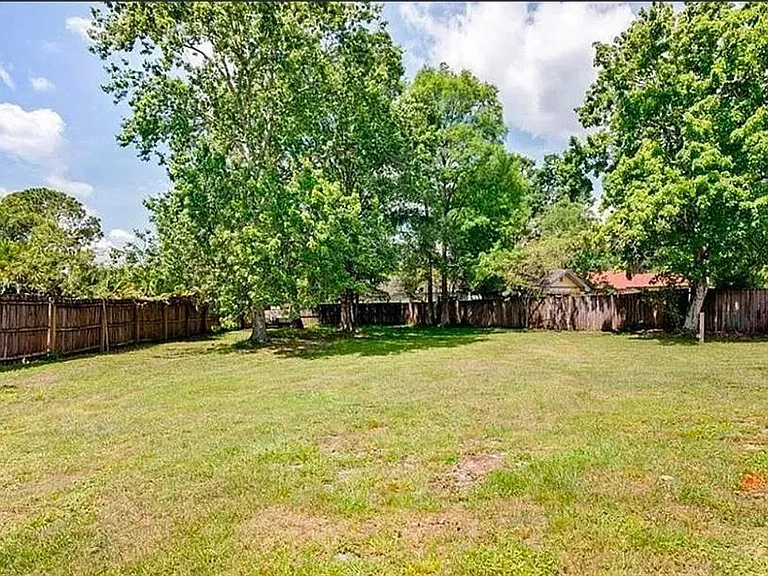 120 Bent Oak Ct — Photo 9