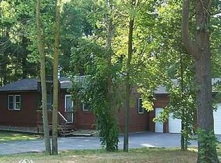 6741 Caine Rd, Vassar, MI 48768