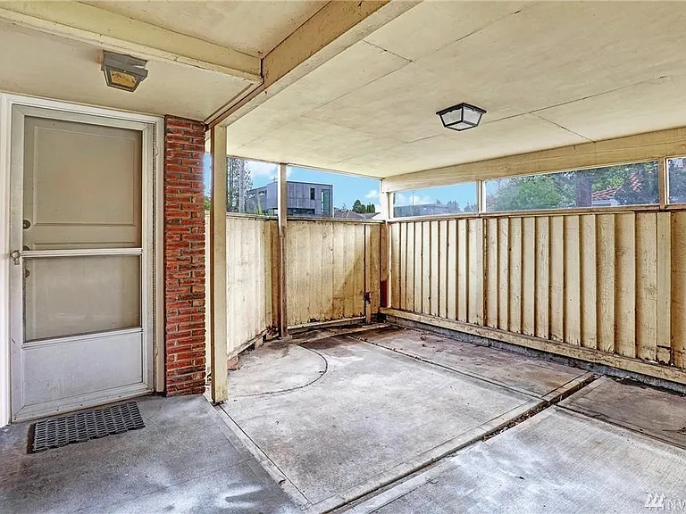 2301 McGilvra Blvd E — Photo 10