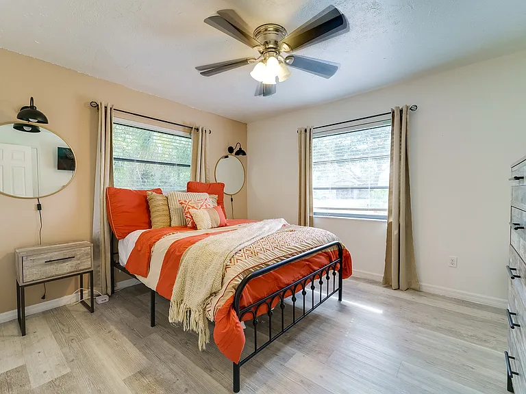 2822 Palomar St — Photo 26