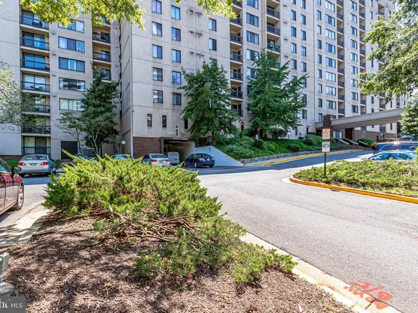 6300 Stevenson Ave APT 321, Alexandria, VA 22304