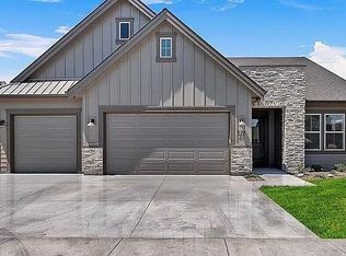 377 S Hamlin Ln, Eagle, ID 83616
