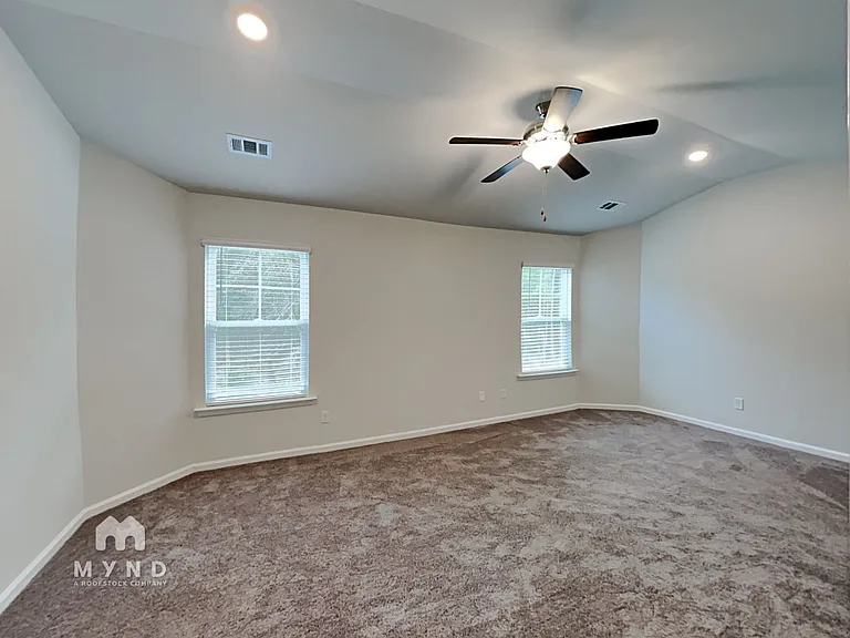 34 Brown Thrasher Ct — Photo 12