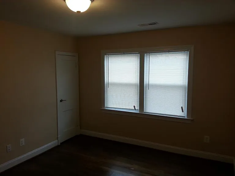 1900 M St NE #3 — Photo 16