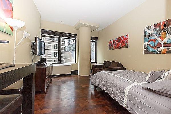 1st image of 40 Broad St #15U