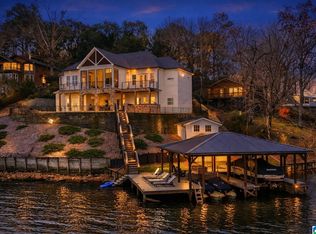 15022 Watercrest Dr, Northport, AL 35475