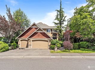 20518 NE 23rd Ct, Sammamish, WA
