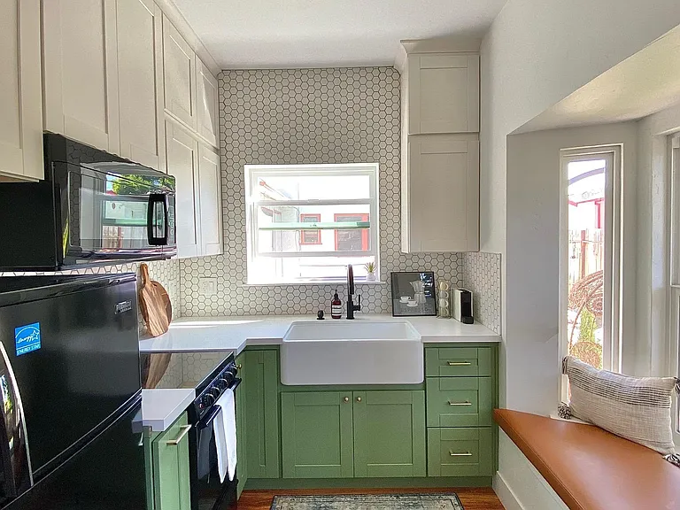 45 Clayton Ave #A — Photo 6