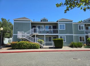 1501 La Esplanada Pl APT 311, Santa Rosa, CA 95404