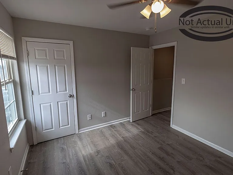 1521 Typhoon Ct — Photo 25