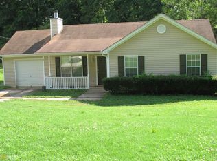 8 Priscilla Dr, Grantville, GA 30220