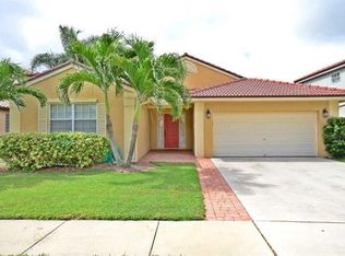 10604 Pebble Cove Ln, Boca Raton, FL 33498