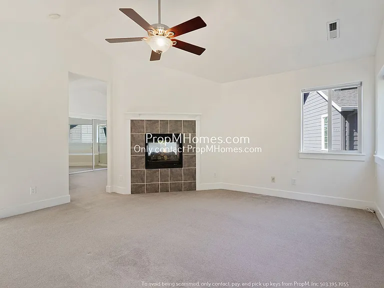 340 SW Delta Dr — Photo 12