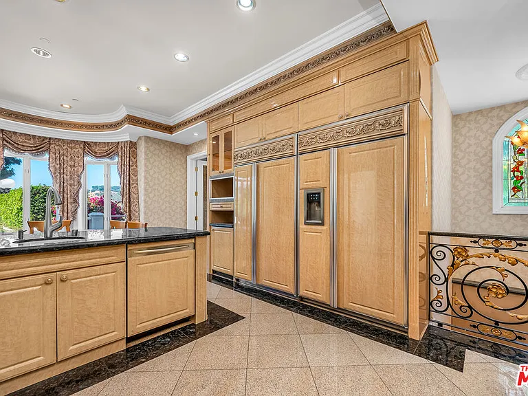 11244 Briarcliff Ln — Photo 21