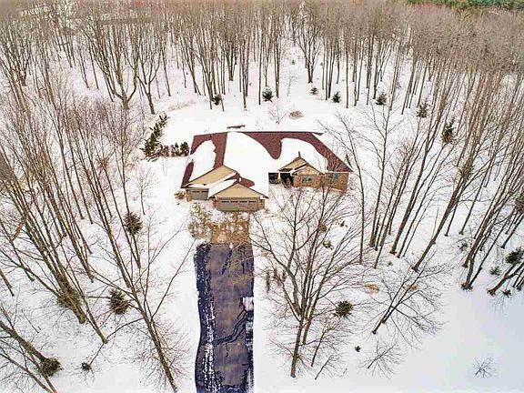 2nd image of 671 Hoganwood Cir