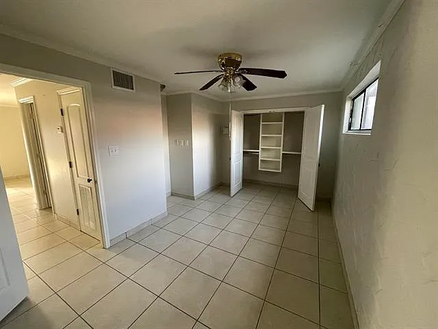 2202 Okane St #8 — Photo 7