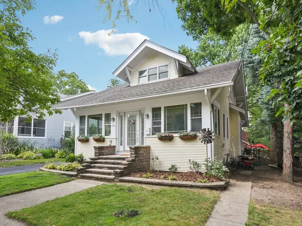 325 Morton St, Batavia, IL 60510