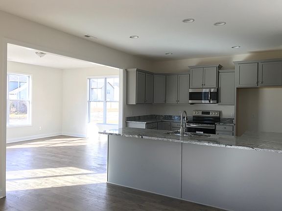 Image represents a previous build. Current selections may vary.