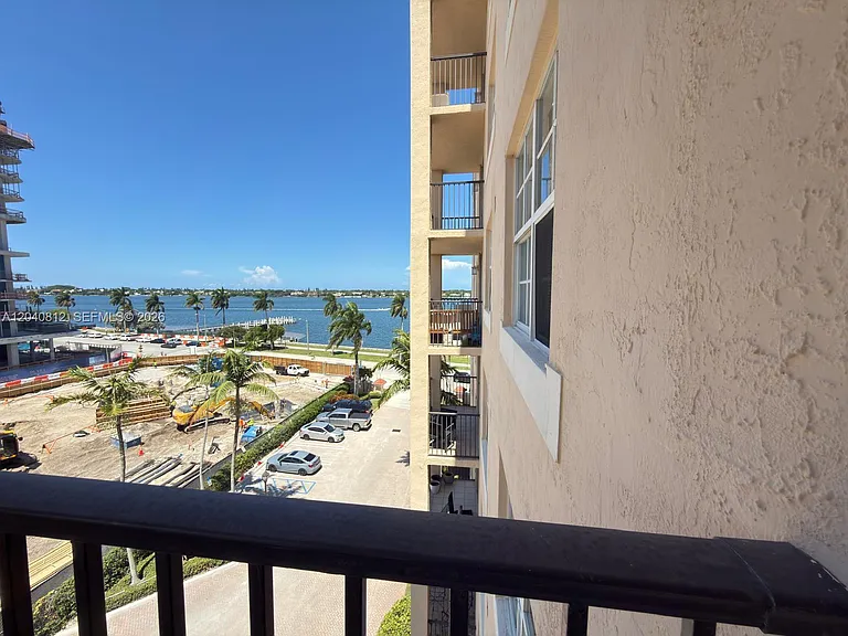 1801 N Flagler Dr #634 — Photo 19